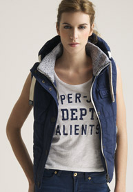 Patrol bodywarmer met capuchon