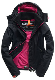 Technische windcheater met capuchon
