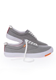 Heist Canvas Sneaker