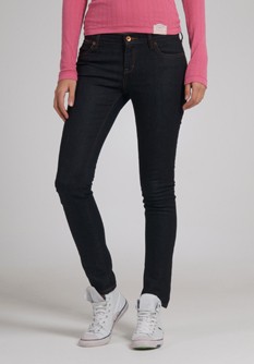 Standard Skinny Jean