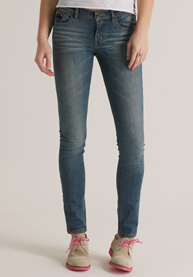 Standard Skinny Jeans