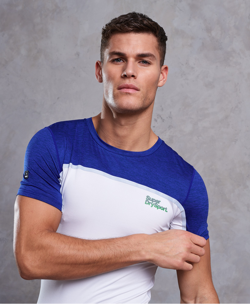 Superdry Herren Athletic T-Shirt Mit Farbblock-Design