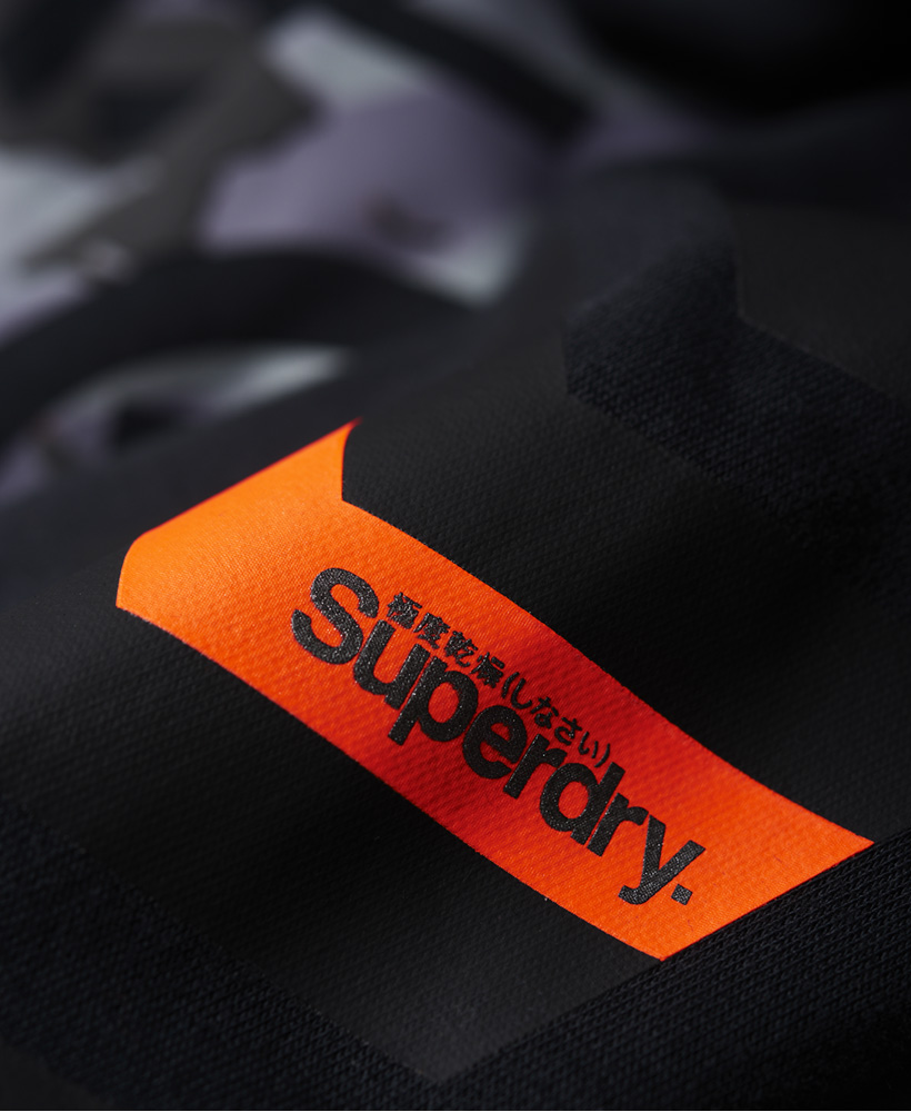 Superdry Herren Combat Boxer Sweatshirt Mit Rundhalsausschnitt
