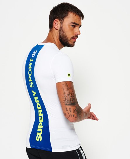 Superdry Sports Athletic T-Shirt mit Einsatz Sports Athletic T-Shirt mit Einsatz69225