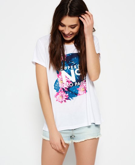 Superdry Boxed Tropical Boyfriend T-shirt Boxed Tropical Boyfriend T-shirt