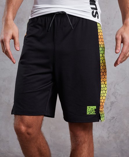 Superdry Αθλητική Βερμούδα Relaxed με Δικτυωτές Φάσες Αθλητική Βερμούδα Relaxed με Δικτυωτές Φάσες