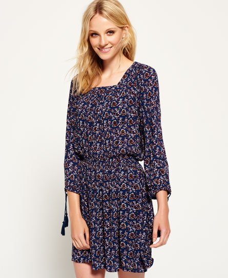 Superdry Topeka jurk met rechthoekige hals Topeka jurk met rechthoekige hals