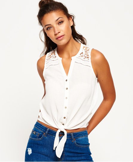 Superdry Hihaton Schiffli Applique Tie Top -paita Hihaton Schiffli Applique Tie Top -paita
