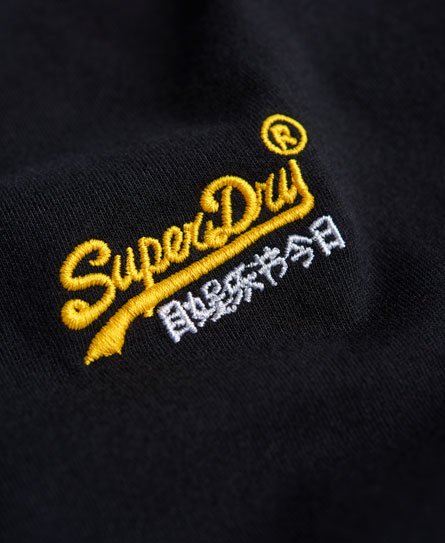 logo embroidery on t shirts