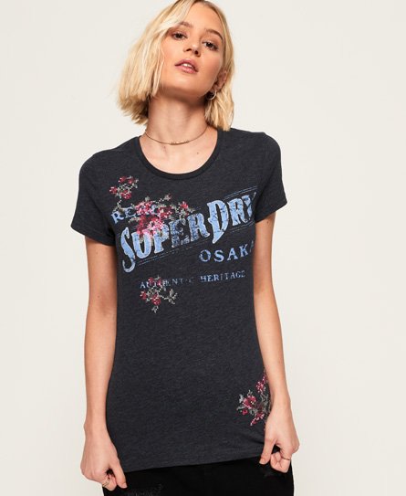 Superdry Arizona T-shirt med fremhævet broderi Arizona T-shirt med fremhævet broderi