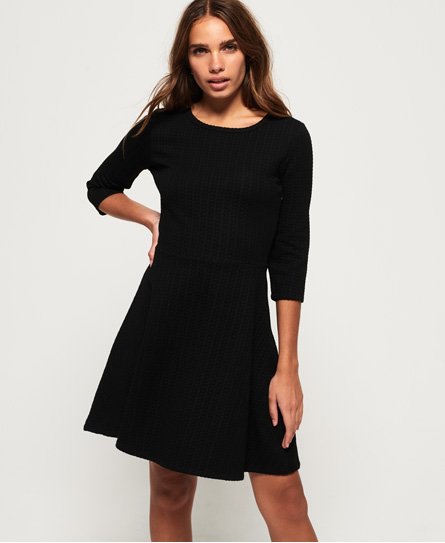 Superdry Riley Skaterkleid mit Struktur Riley Skaterkleid mit Struktur