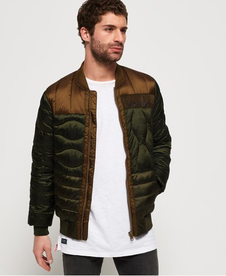 Superdry Unterschiedlich gesteppte Convex Bomberjacke Unterschiedlich gesteppte Convex Bomberjacke