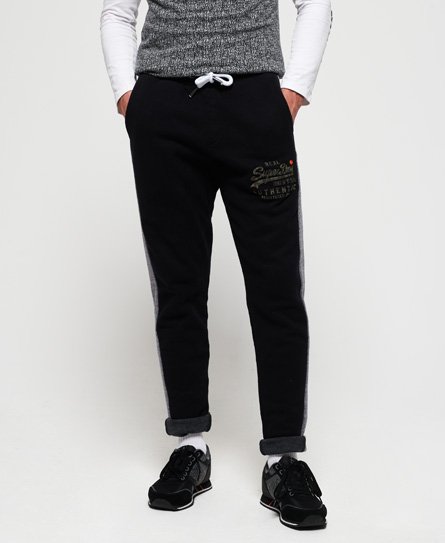 Superdry Vintage Logo Camo Joggers Vintage Logo Camo Joggers