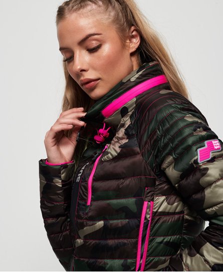 Superdry Power Pop Jacke mit Tarnmuster Power Pop Jacke mit Tarnmuster