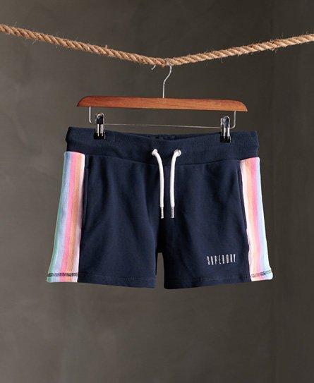 Superdry Rainbow shorts med lige kant forneden