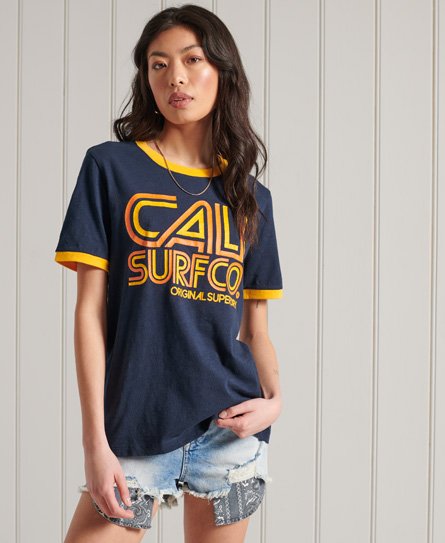 Superdry Cali Surf mönstrad t-tröja med kontrastfärgad krage