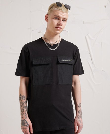 Superdry Tech Code Nylon T-skjorte med lomme