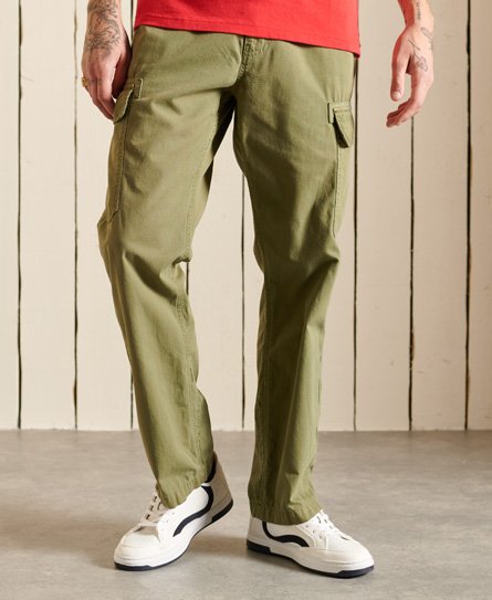 Pantalones cargo de pernera cónica y estilo vintage
