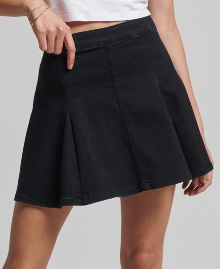 Vintage Line Pleat Skirt
