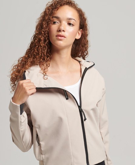 Superdry Women’s Tech Crop Softshell Jacket Beige / Feather Grey - Size: 16