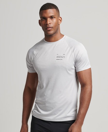 Train Active Graphic Short Sleeve Top