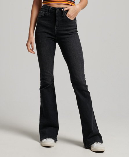 Tætsiddende jeans i økologisk bomuld med høj talje og svaj