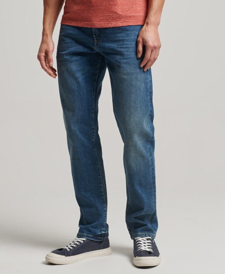 Tætsiddende jeans i økologisk bomuld med lige ben