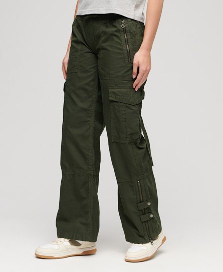 Superdry Women’s Low Rise Wide Leg Cargo Pants Green / Surplus Goods Olive Green - Size: 26