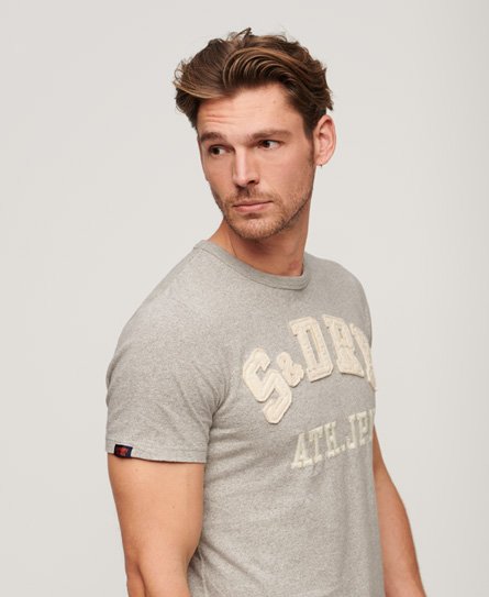 Men's Vintage Athletic Short Sleeve T-Shirt in Light Grey Marl | Superdry US