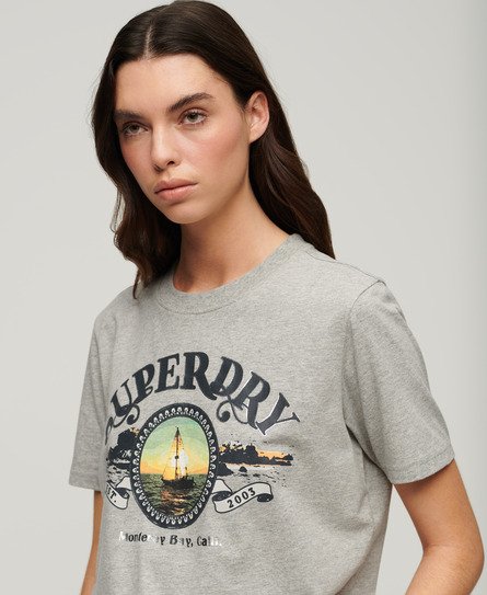 Superdry Femme Imprimée T-Shirt Décontracté Travel Souvenir, Gris Clair,