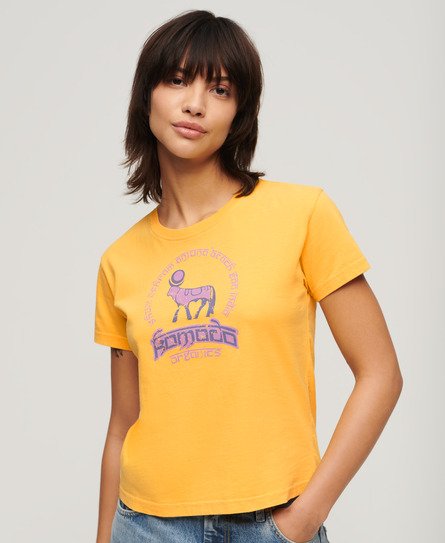 Superdry Women's x Komodo Ashram Fitted T-Shirt Yellow / Pigment Yellow