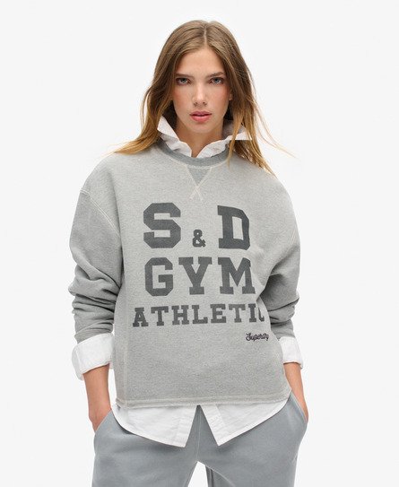 Athletic Essentials vid rundhalsad sweatshirt med kort passform