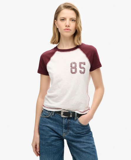 T-shirt attillata con maniche raglan Athletic Essentials