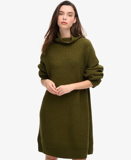 dark moss green