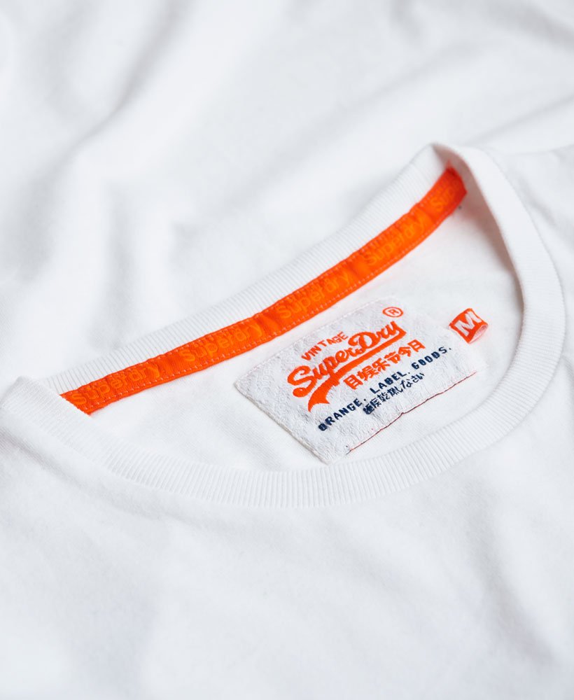 Mens - Orange Label Vintage Embroidery T-shirt in Optic Classic | Superdry