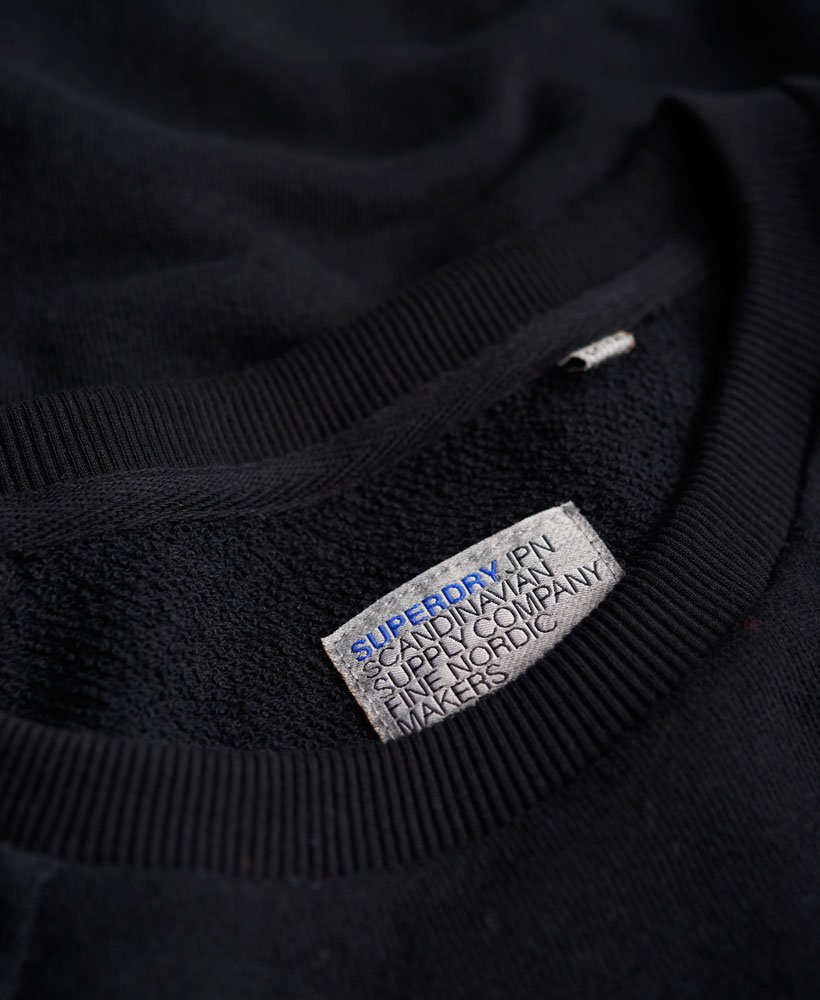 Womens - Applique Raglan Crew Sweatshirt in Black | Superdry