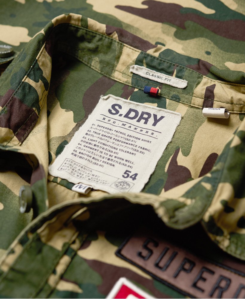 SUPERDRY Superdry CORE CARGO LITE  Shorts  Mens  army green  Private  Sport Shop
