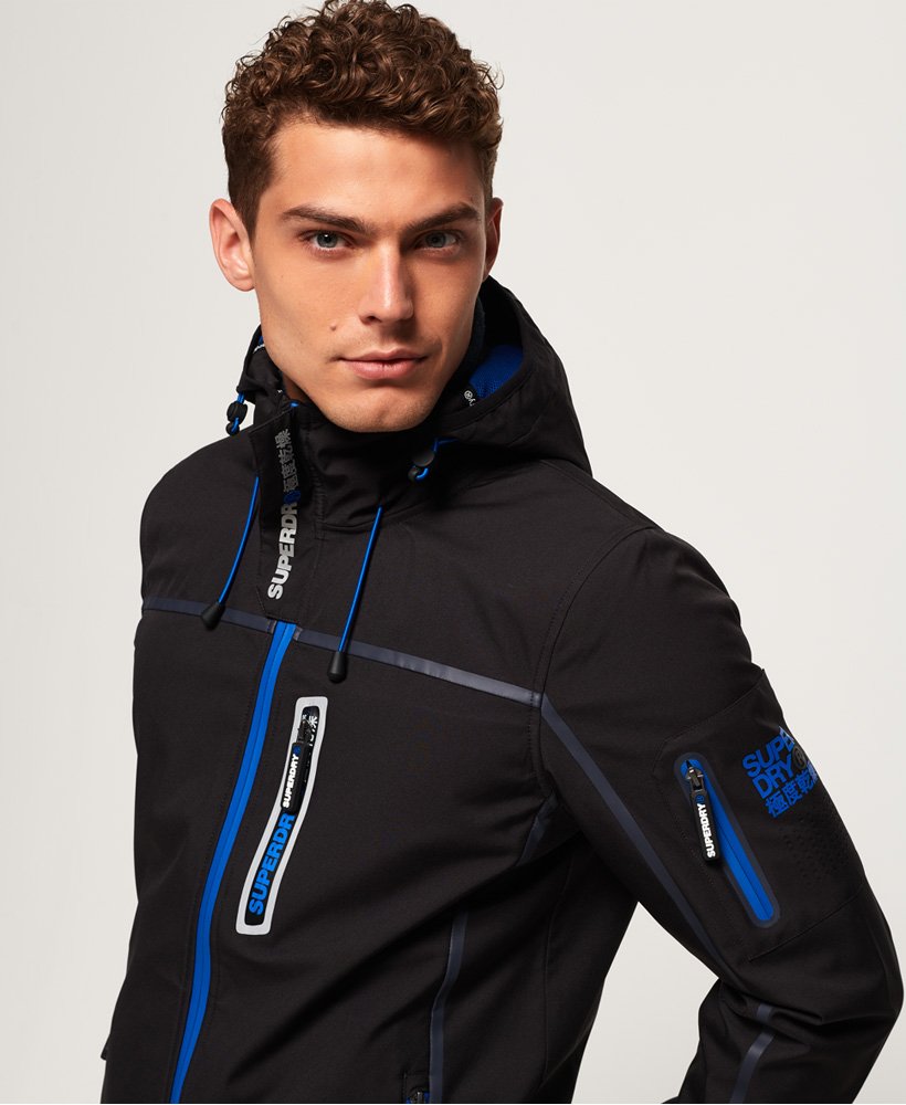 Mens - Sport Tracker Jacket in Deep Charcoal/bright Blue | Superdry