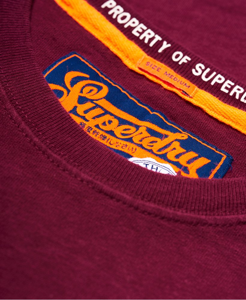 Mens - Pitch Field Retro T-Shirt in Red | Superdry