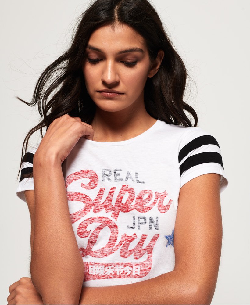T-shirt Superdry Donna In Cotone, Manica Corta – Basic E Comoda