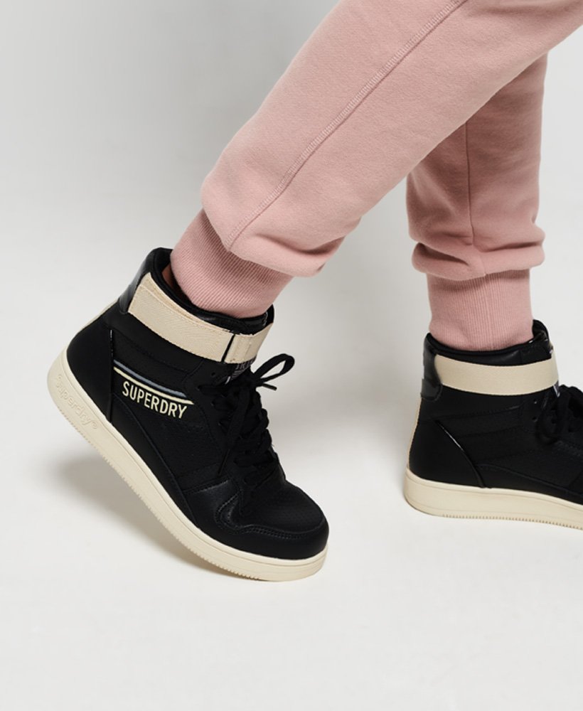 Womens - Urban High Top Trainers in 