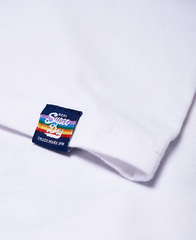 Women's Vintage Logo Retro Rainbow T-Shirt in Optic | Superdry US