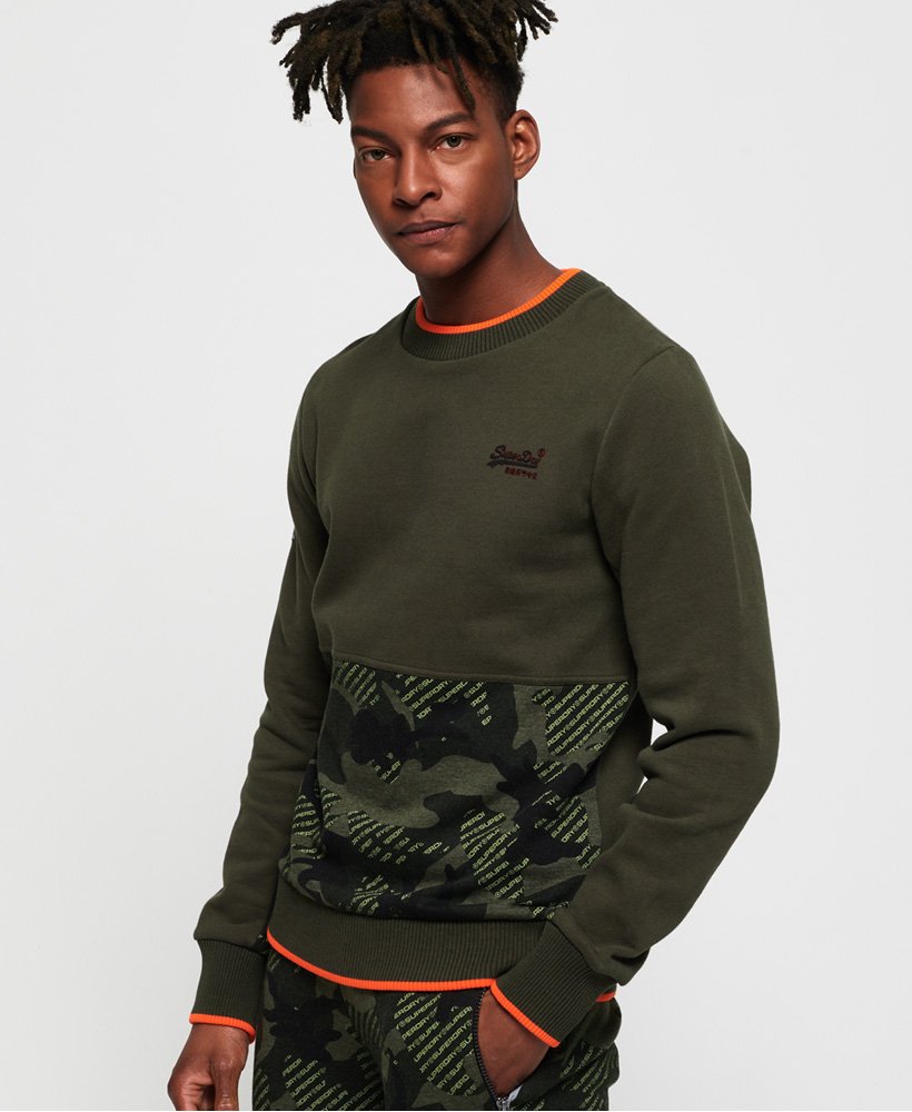 Mens - Orange Label Urban Crew Sweatshirt in Khaki Camo | Superdry UK