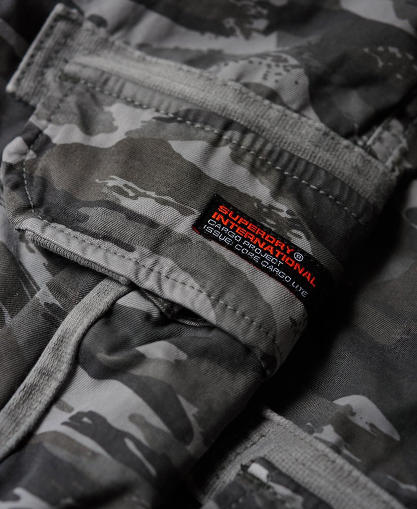 Men's - Core Cargo Lite Shorts in Tiger Ice Camo | Superdry UK