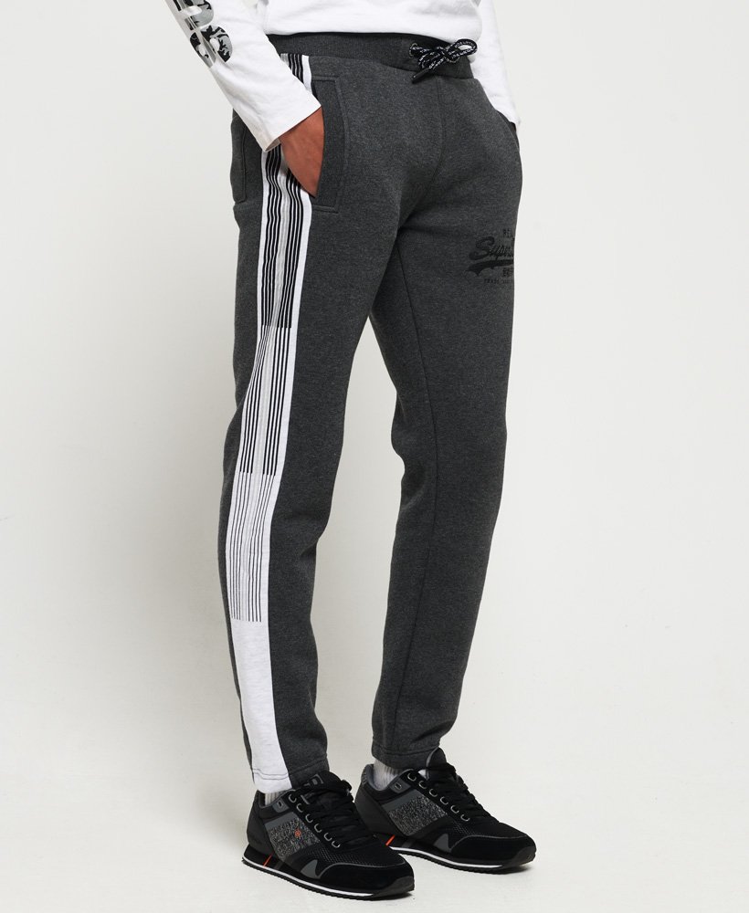 Mens - Vintage Logo 1st Joggers in Charcoal Heather Grit | Superdry