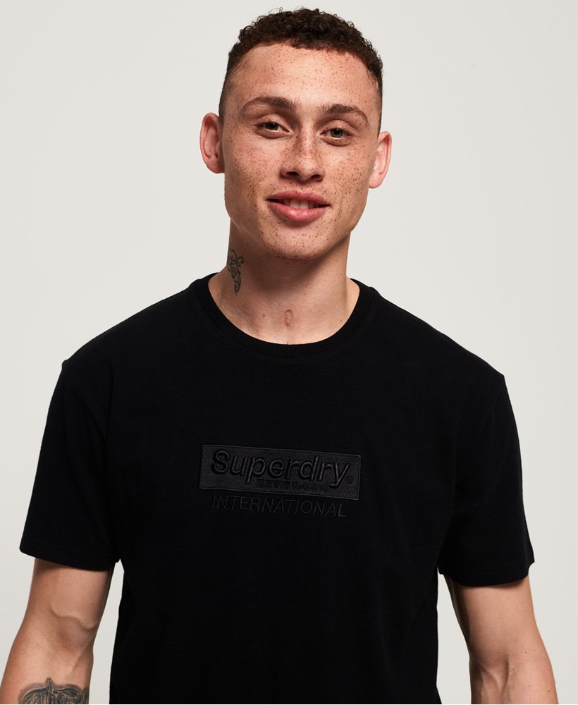 Men's International Youth Box Fit T-Shirt in Black | Superdry US