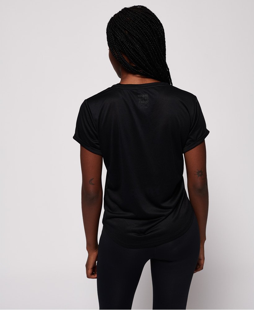 Superdry Active T skjorte med løs passform Dame T skjorter Superdry Active T skjorte med løs passform Dame T skjorter