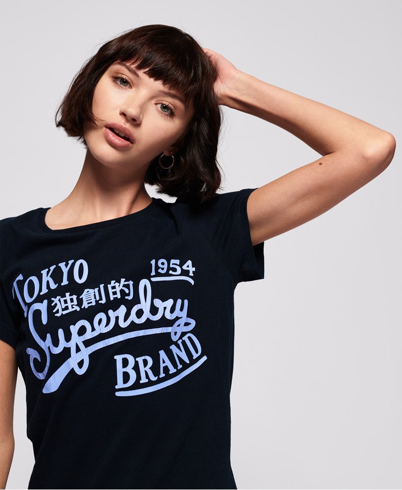 Women\'s Tokyo Brand T-Shirt in Eclipse Navy | Superdry US