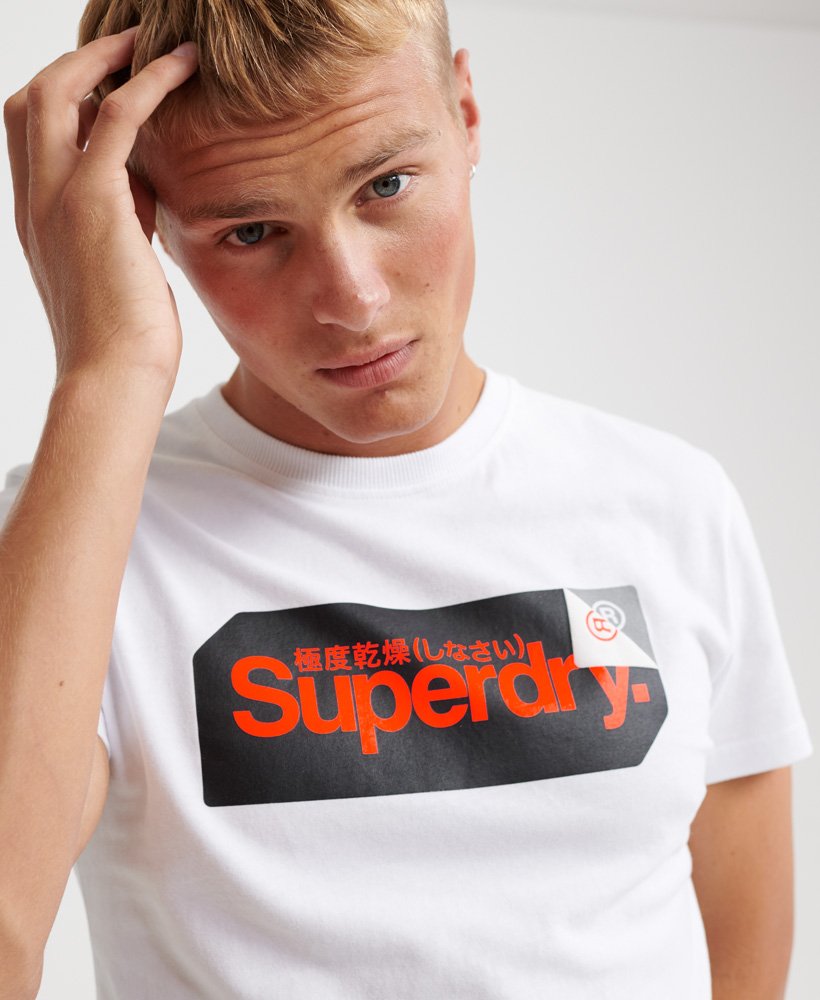 Mens - Core Logo Tag T-Shirt in White | Superdry UK