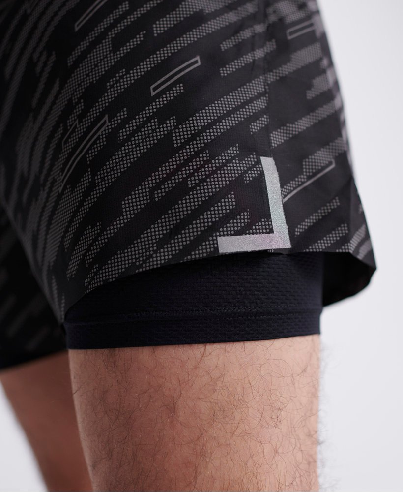Mens - Training Lightweight Reflective Shorts in Black Reflective ...